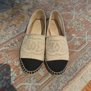 CHANEL espadrilles